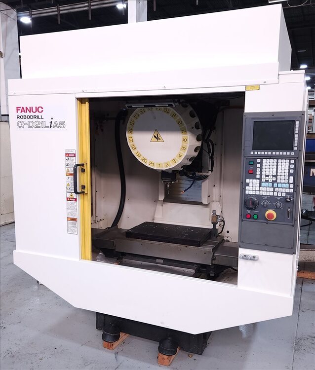 2013 FANUC Robodrill A-D21L Machine tools; CNC drilling & tapping center; cnc tools | Used Solutions, Inc.